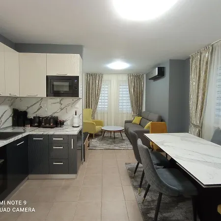 Happy 7 Apartman